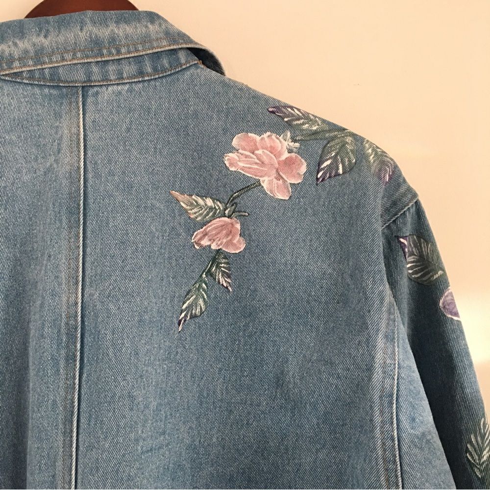 VINTAGE CMC Oversized Denim Blazer with Floral Designs | Size Large - Picture 6 of 8